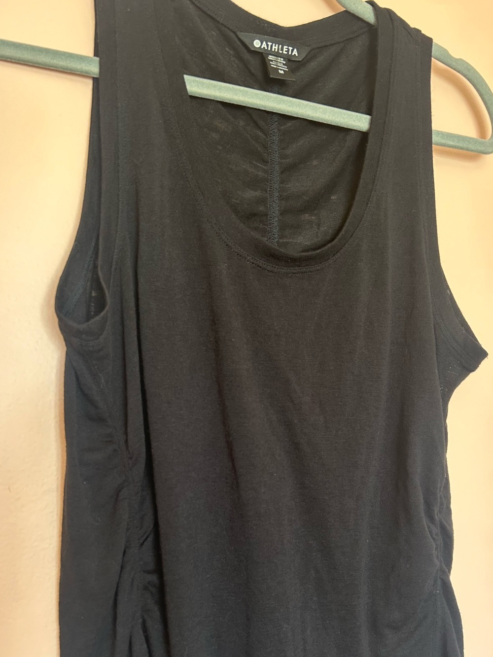 Workout Tank Top - Picture 2 of 3